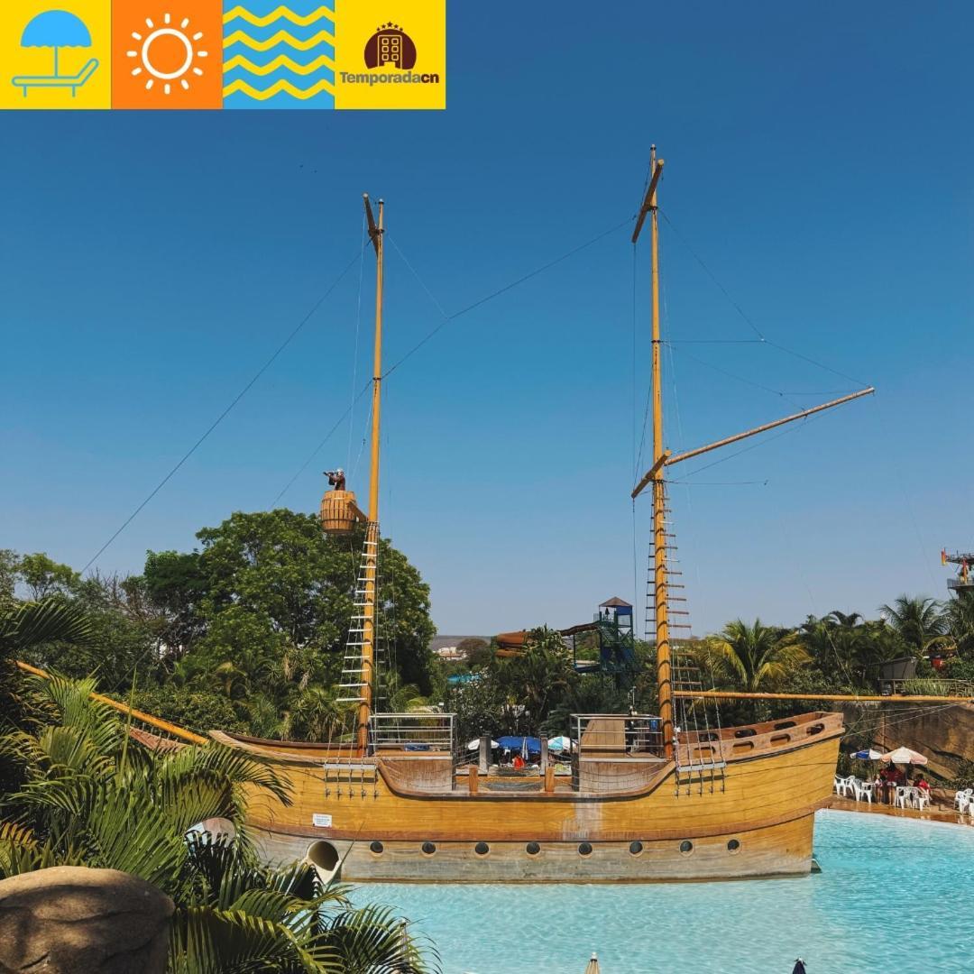 Piazza Com Acesso Ao Acqua Park - Gustavo Aparthotel กัลดัสโนวัส ภายนอก รูปภาพ
